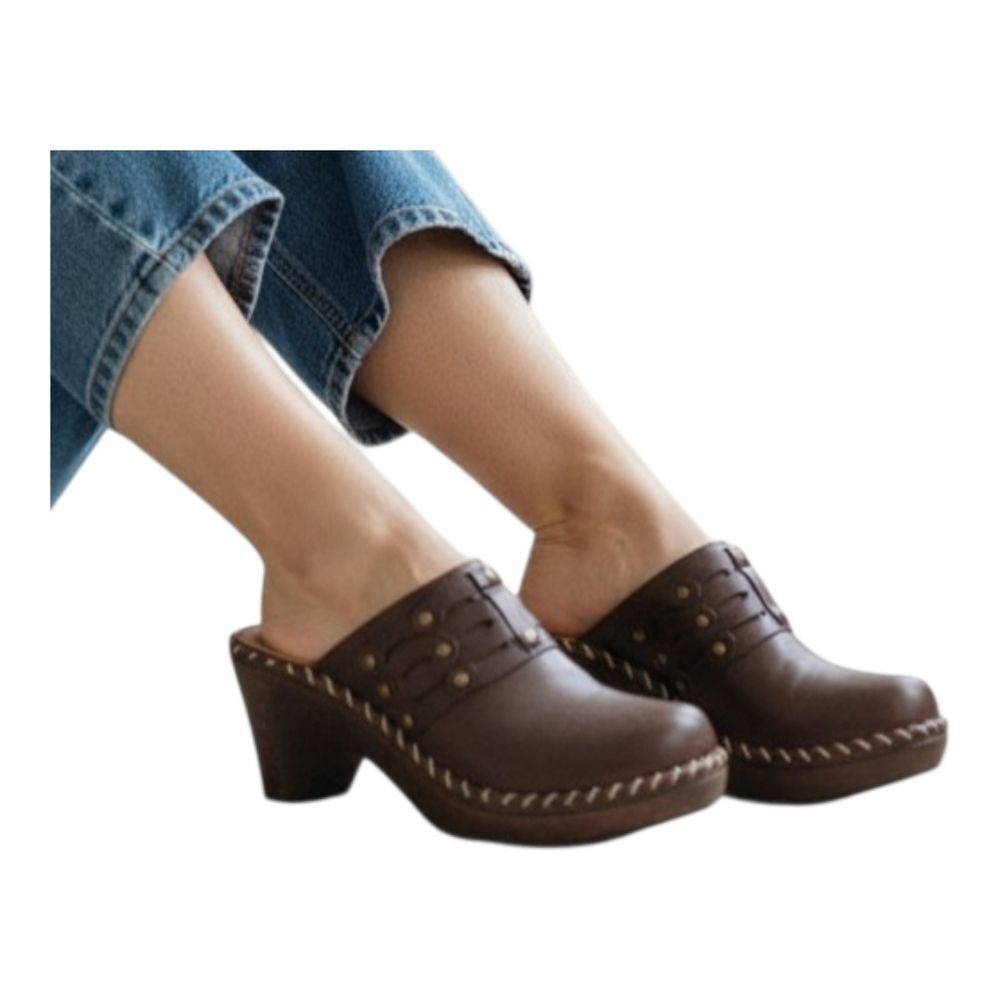 Frye Brown Leather Heeled Mules Platform Studs Whipstitch 7 Women's